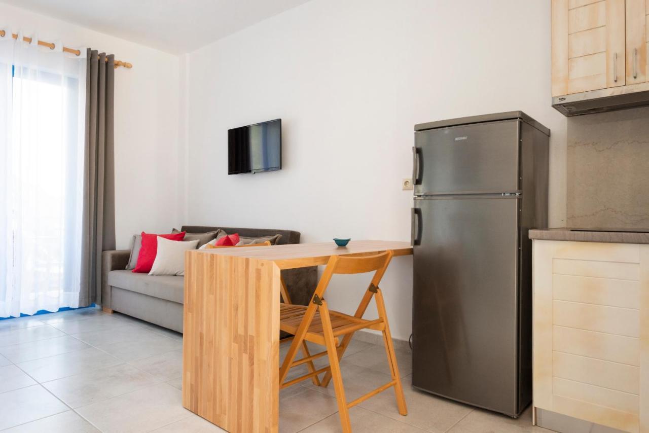 Blue Horizon Hotel Himare Ngoại thất bức ảnh
