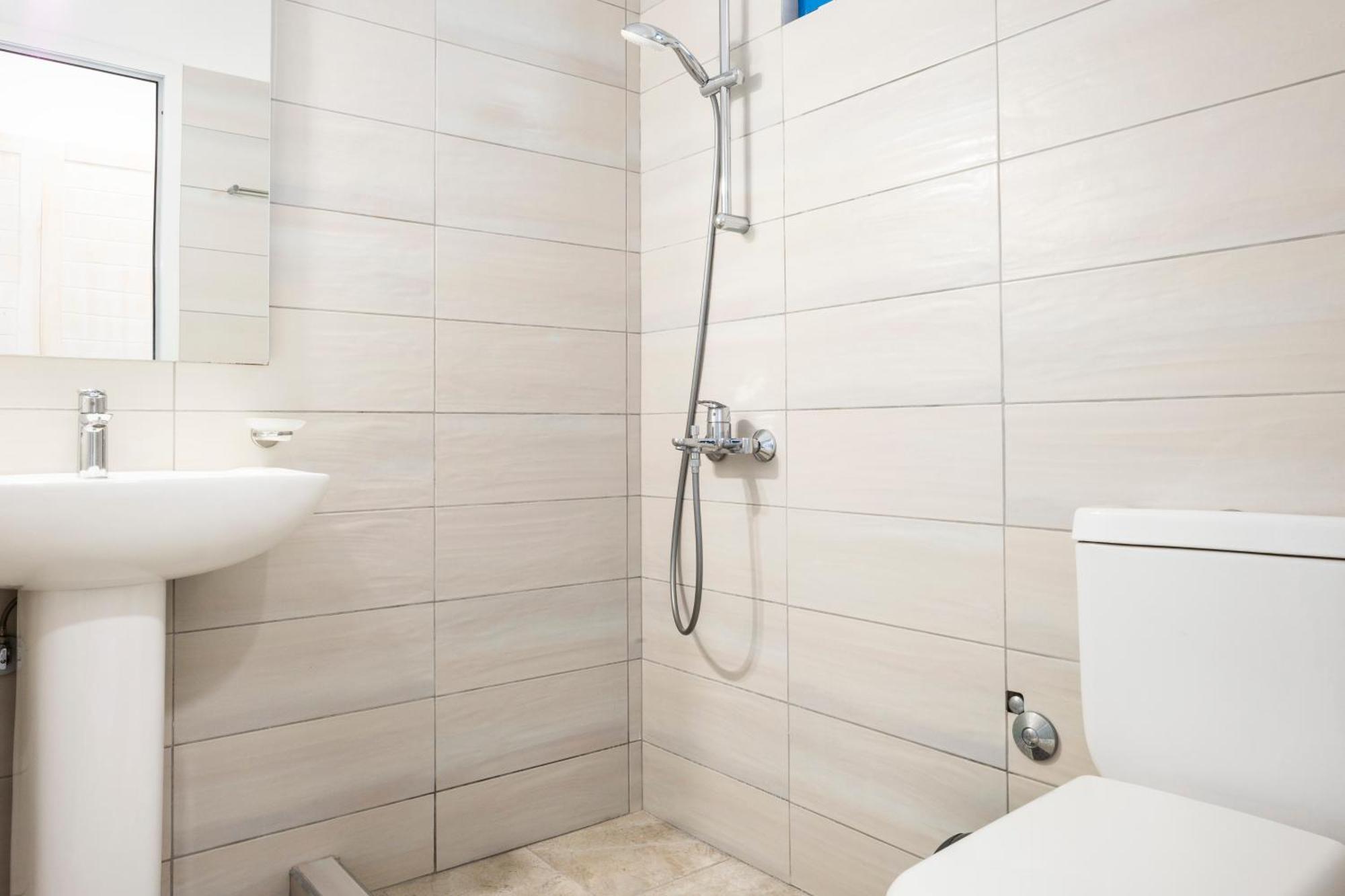 Blue Horizon Hotel Himare Phòng bức ảnh